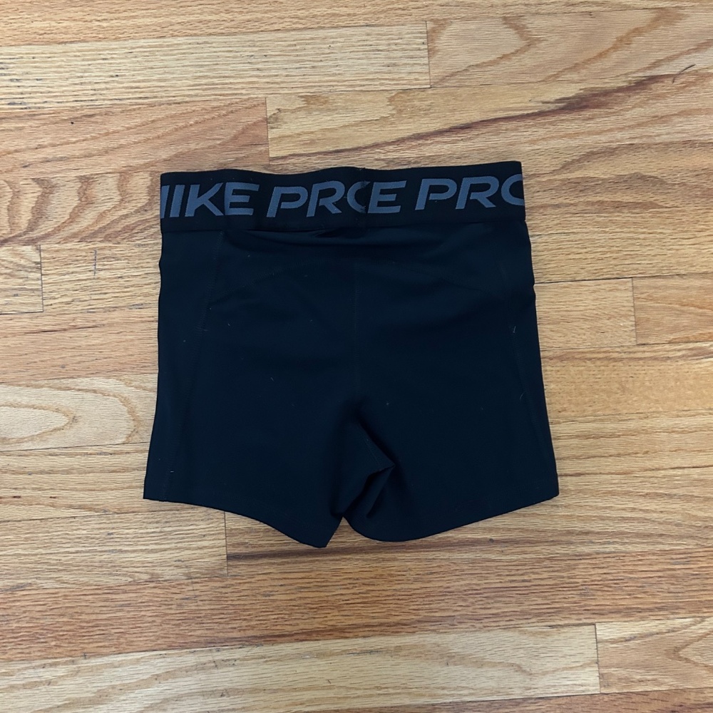 Nike Pro Volleyball Spandex - Picture 2 of 3